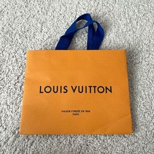 Louis Vuitton Paper Bag